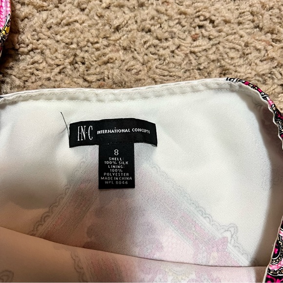 INC International Concept 100% Silk Pink Paisley Halter Top Women’s Size 8 - Picture 3 of 5